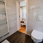 Stunning Rural With Garden And Bbq - Four Bedroom